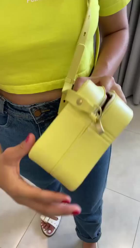 Bolsa Feminina Media Barcelona Injetada de Ombro Casual
